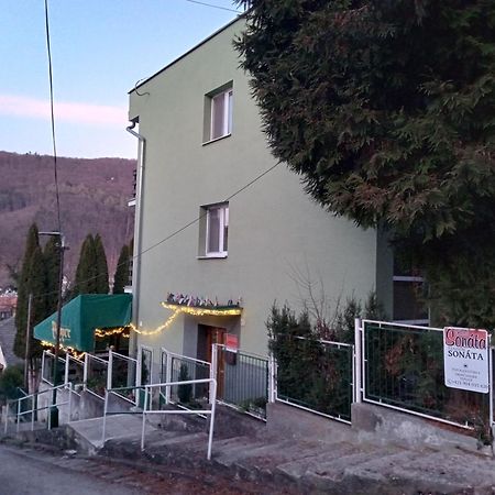 Garni Hotel Sonata Trencianske Teplice Bagian luar foto