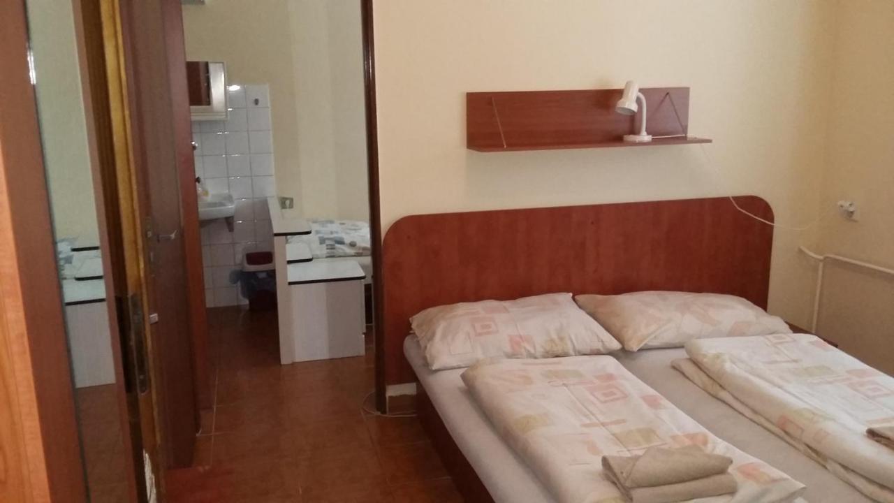Garni Hotel Sonata Trencianske Teplice Bagian luar foto